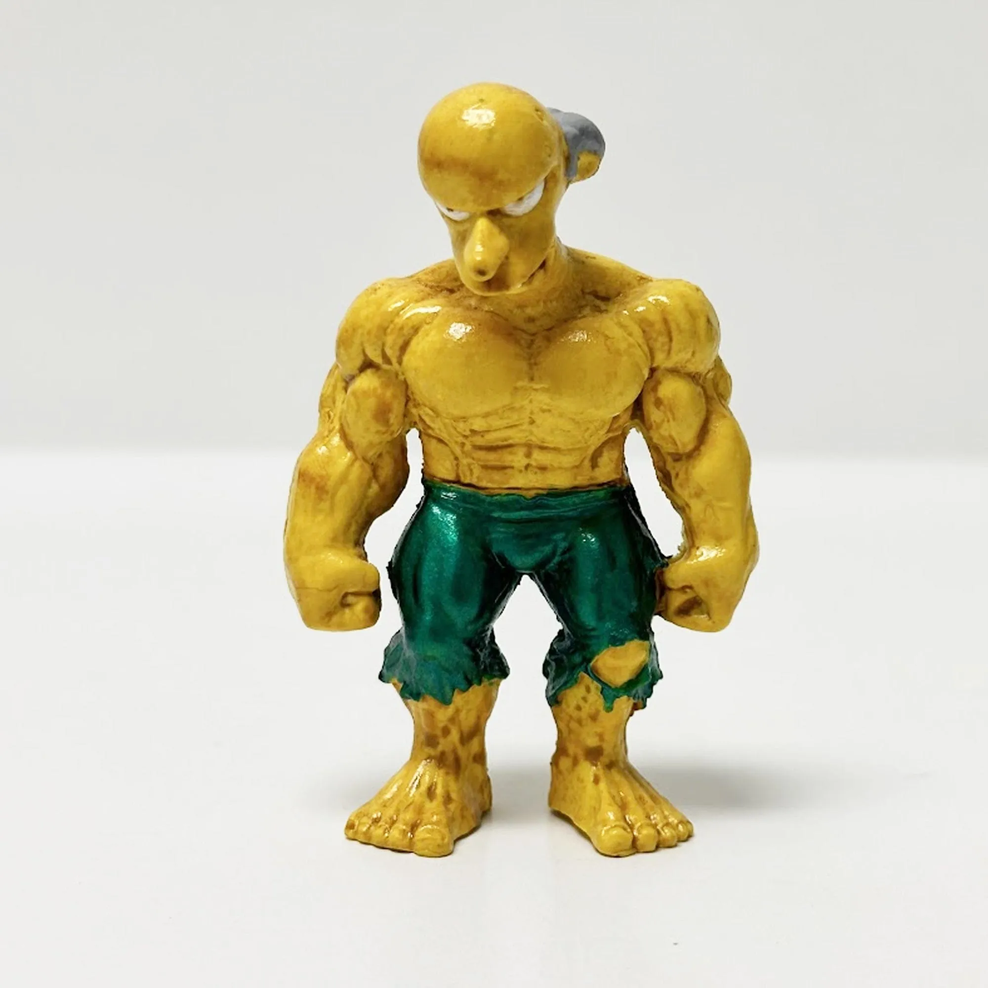 Montgomery Hulk Un-Mellow Yellow Resin Figure by JesseJFR x IamRetro