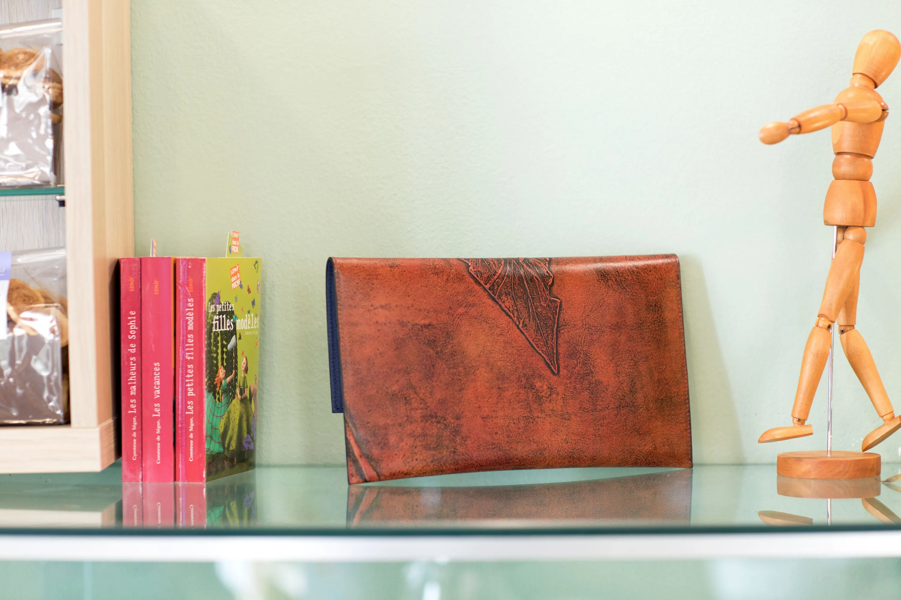 Nour Leather Clutch by Lyliad
